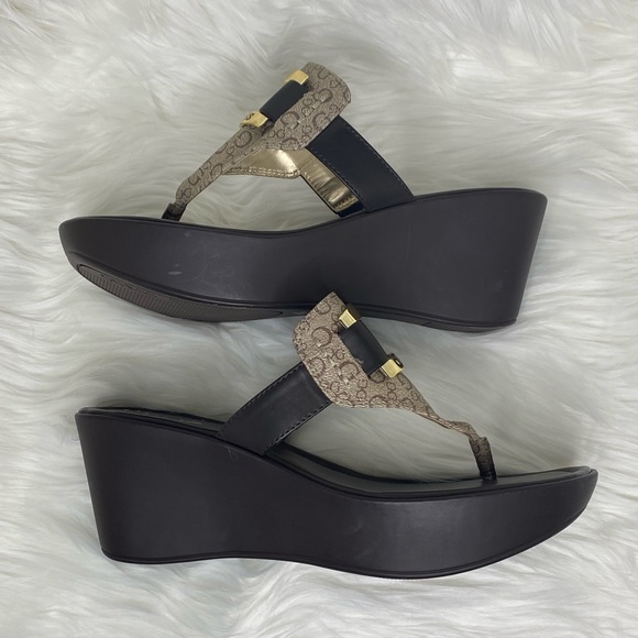 Guess tan and brown platform slide sandals size9 - Picture 2 of 4